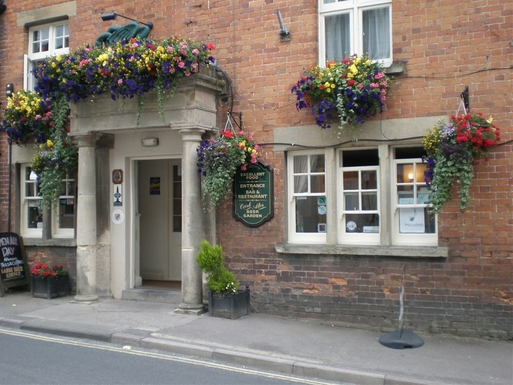 The Green Dragon Market Lavington ภายนอก รูปภาพ