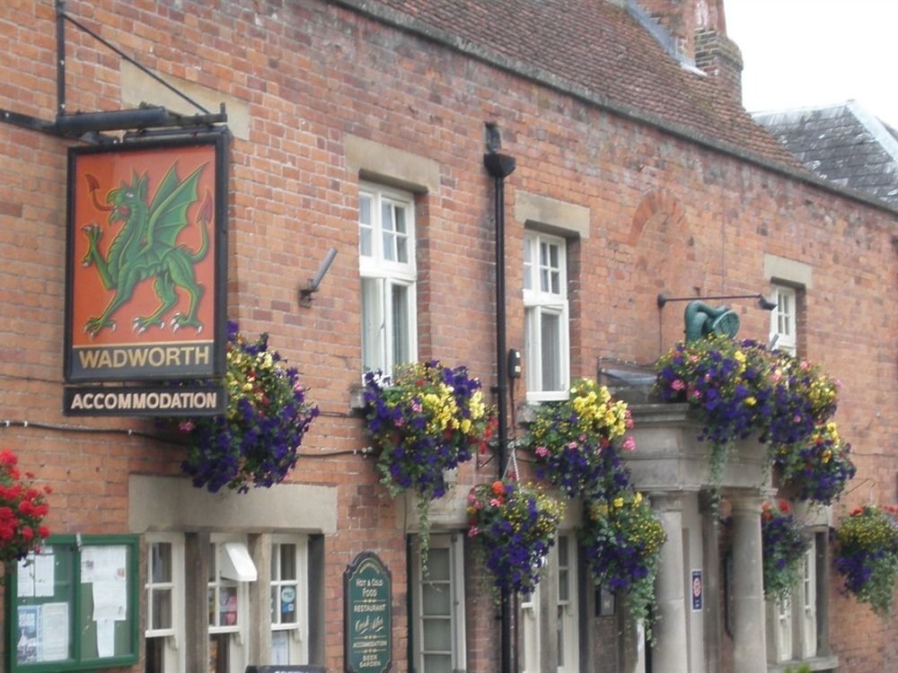 The Green Dragon Market Lavington ภายนอก รูปภาพ